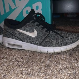 nike sb janoski air max heather grey skate shoes
